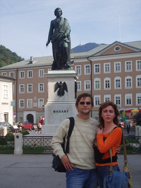 106-Памятник Моцарту